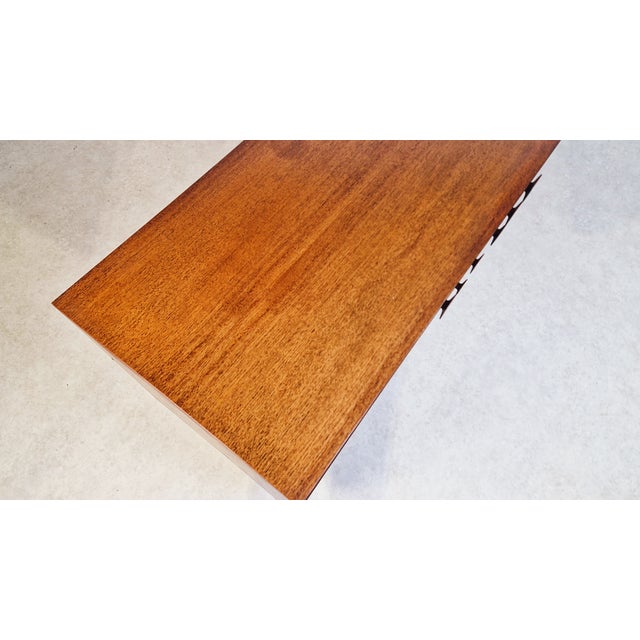 Model 4060 Credenza by Ib Køfod-Larsen for G Plan, 1960s For Sale - Image 11 of 14