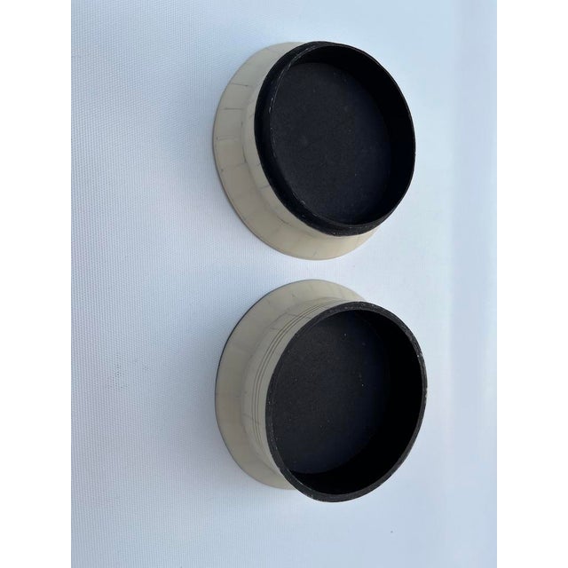 Cream Round Bone Trinket Box For Sale - Image 8 of 9