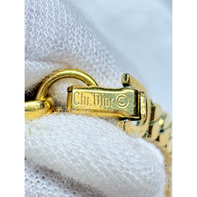 Christian Dior 1970s Gold‑Tone Necklace With Black Enamel & Crystal Pendant For Sale In Salt Lake City - Image 6 of 8