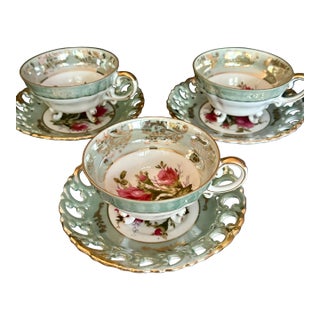 Vintage Royal Sealy Teacup Trio: Iridescent Green China With Pink Roses - Set of 3 Cups & 3 Saucers For Sale
