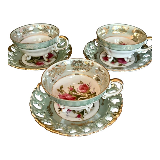 Vintage Royal Sealy Teacup Trio: Iridescent Green China With Pink Roses - Set of 3 Cups & 3 Saucers For Sale