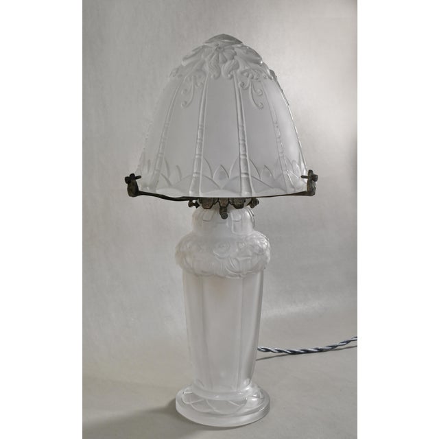 Art Deco Pierre d'Avesn Lorrain Daum 1930s French Art Deco Floral Mushroom Table Lamp #1 For Sale - Image 3 of 9