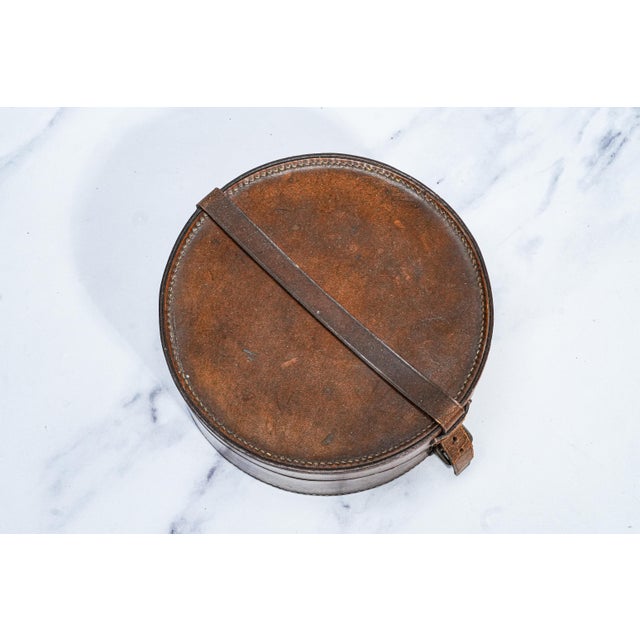 Victorian Round Antique Victorian Leather Collar Box Case Home Decor Prop For Sale - Image 3 of 8