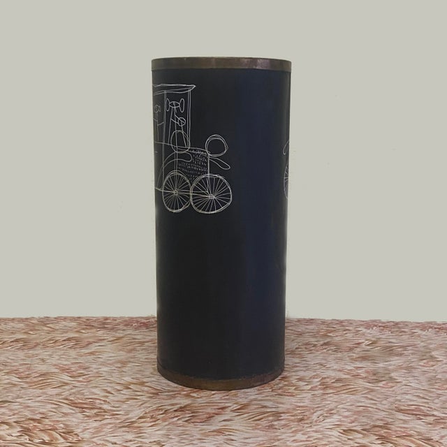 Black Mid-Century Modern Enameled Metal Umbrella Stand with Brass Rims by Poggibonsi, Italy, 1960s For Sale - Image 8 of 11