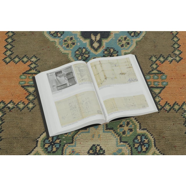 Textile Vintage Turkish Runner With Bold Floral Medallion Design - Rug & Kilim For Sale - Image 7 of 9