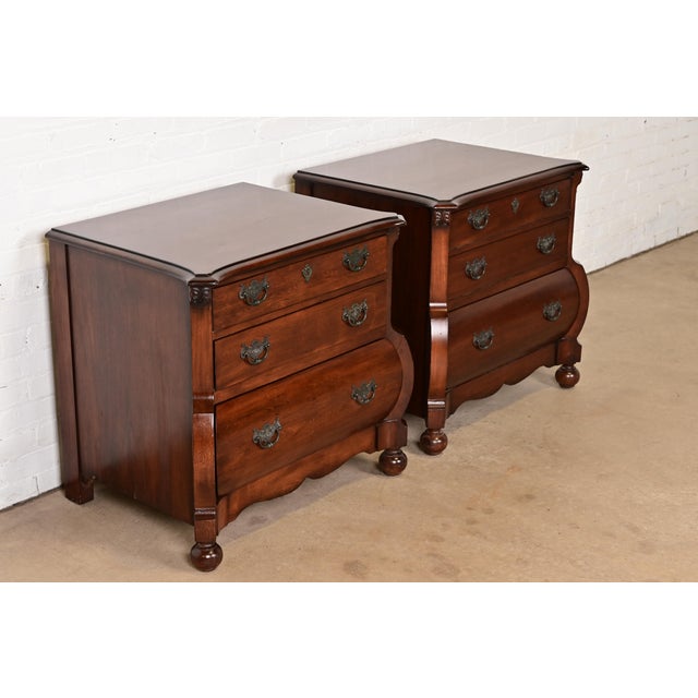 Late 20th Century Ralph Lauren Italian Louis XV Mahogany Bombay Form Bedside Chests, Pair For Sale - Image 5 of 13