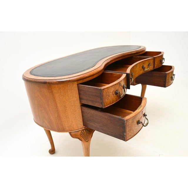 Vintage Kidney Shaped Desk in Burr Walnut with Leather Top, 1920s For Sale - Image 11 of 12