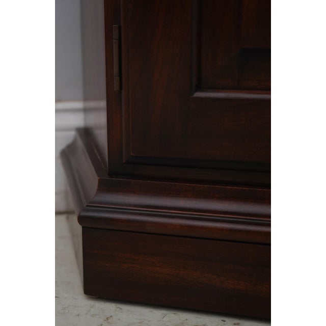 1980s Harden Cherry 2 Piece 4 Door China Cabinet For Sale - Image 15 of 18