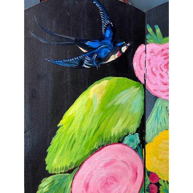 Original Hand-Painted Folding Screen by Stacey Porter – Floral Still Life With Bird – Black Ground Decorative Panel For Sale - Image 11 of 12