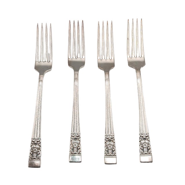 Oneida Vintage Oneida Coronation Silverplate Flatware Set - 81 Piece For Sale - Image 4 of 10