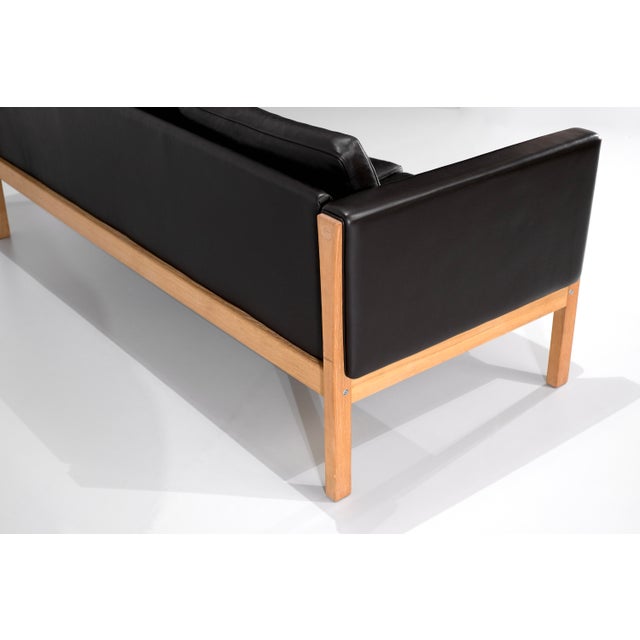 CH163 Sofa by Hans J. Wegner for Carl Hansen & Son, Denmark, 2010s For Sale - Image 14 of 18