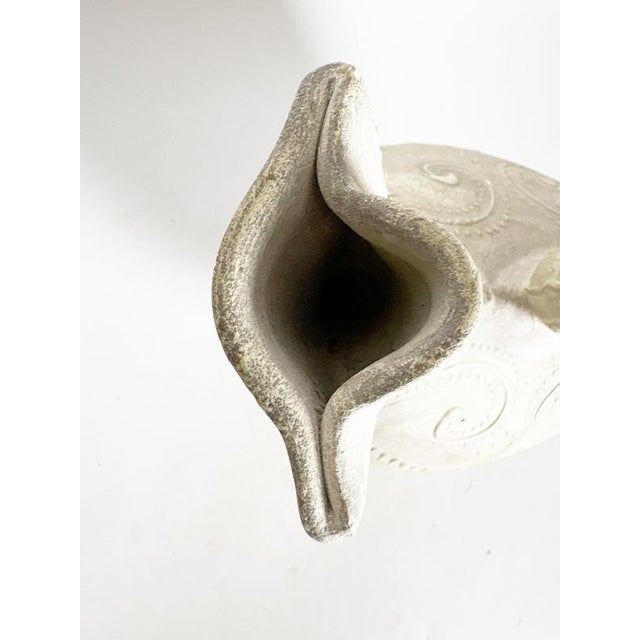 White Hen-Shaped Pitcher, France, 1980 For Sale - Image 10 of 12