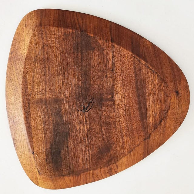 1970s Triangular Teak Wood Snack/Charcuterie Board For Sale - Image 10 of 11