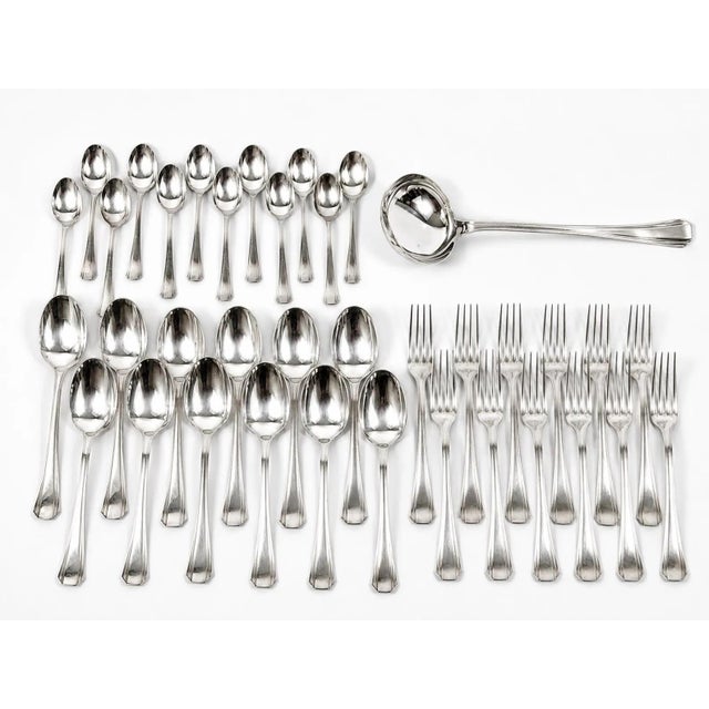 1950s Art Deco Silver-Plated Boréal Flatware Set for 12 by Luc Lanel for Christofle, 1950s, Set of 37 For Sale - Image 5 of 10
