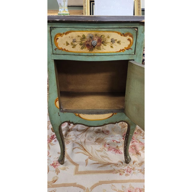 Avocado Italian Vintage 1940s Hand Painted Stand For Sale - Image 8 of 10