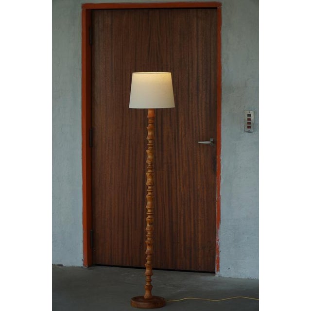 Scandinavian Modern Sculptural Turned Pine Floor Lamp, Denmark, 1970s For Sale - Image 12 of 14