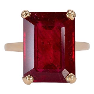 Estate 13.9Ct Madagascar Ruby Ring: Solid 10k Gold – Emerald Cut, Size 6.75 For Sale