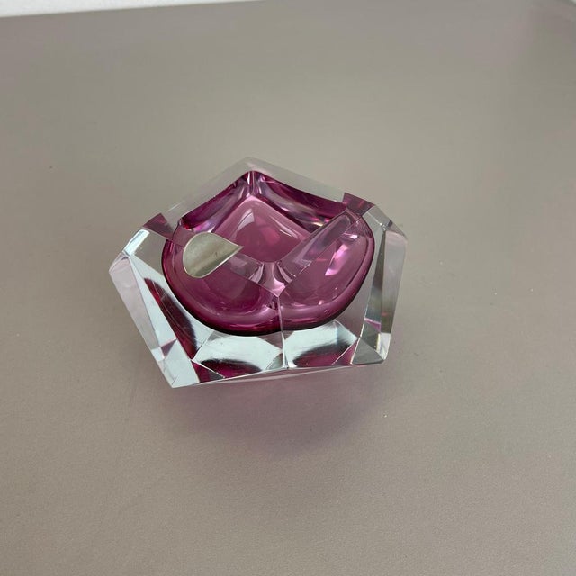 Italian Pink Diamond Bowl Ashtray from Flavio Poli, 1970s For Sale - Image 3 of 18