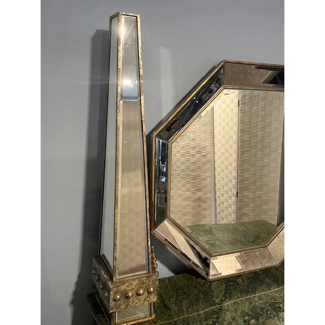 Silver 1990s Hollywood Regency Mirror With Pair of Mirror Obelisks - 3 Piece Set For Sale - Image 8 of 12