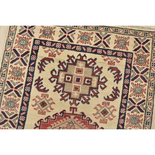 Kazak Runner 2’9” X 9’7” Beige Wool Tribal Hand-Knotted Oriental Rug For Sale In Philadelphia - Image 6 of 12