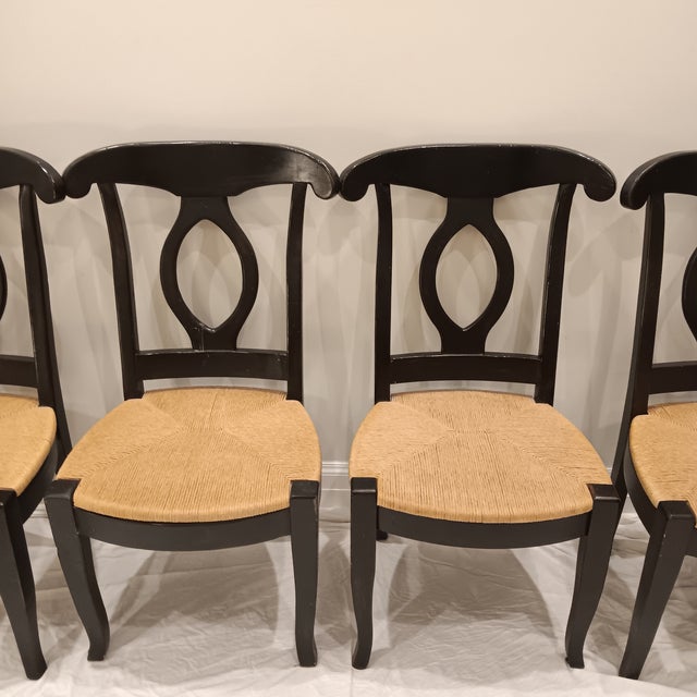Vintage French, Country Black Dining Chairs With Rush Seat - Set of 6 These beautiful chairs are just the perfect style...