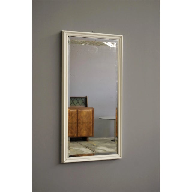 White Mirror with White Painted Wood Frame by Giuseppe Restelli, 1970s For Sale - Image 8 of 8