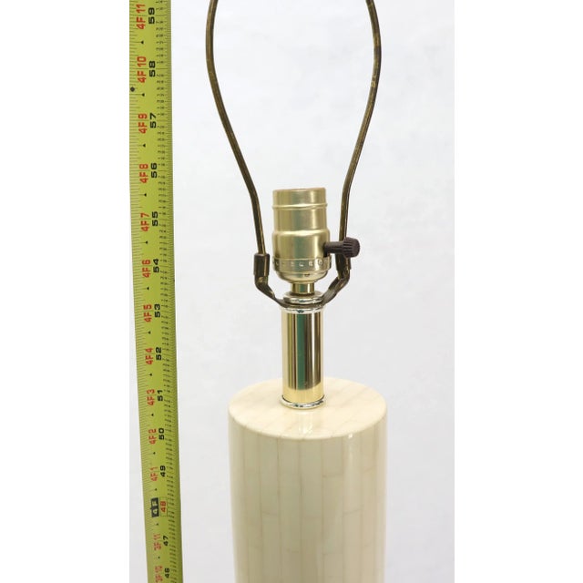 Off-white Mid 20th Century Tessellated Bone Cylinder Shape Floor Lamp For Sale - Image 8 of 10