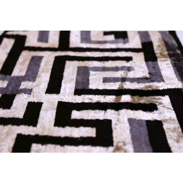 Mid-Century Modern Hand-Knotted Geometric Maze Silk Velvet Pillow - 20x20 Black & Silver For Sale - Image 3 of 8