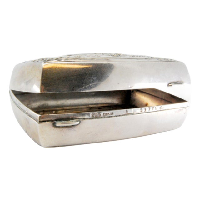 Silver Snuffbox with Raised Plant Motifs For Sale