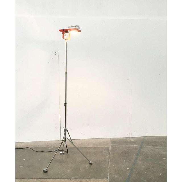 Vintage Italian Sintesi Terra Foldable Tripod Floor Lamp by Ernesto Gismondi for Artemide, 1970s For Sale - Image 12 of 18