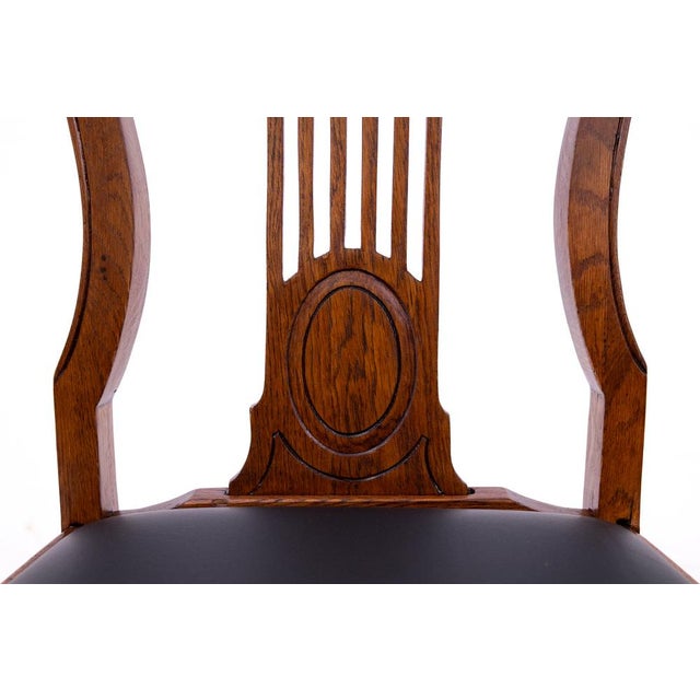 Brown Large 19th Century Extendable Table with Chairs, France, 1890, Set of 9 For Sale - Image 8 of 18