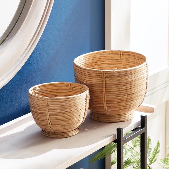 Boho Chic Cane Rattan Decorative Footed Bowls, Set Of 2 For Sale - Image 3 of 6