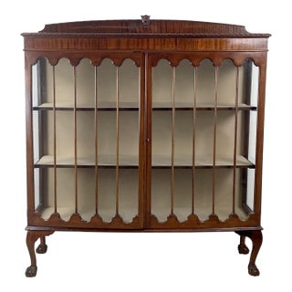 Chippendale Revival Mahogany Display Cabinet With Ball-and-Claw Feet, Early 20th C For Sale