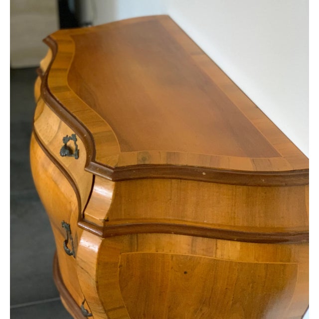 Mid 20th Century Italian Olive Walnut Bur Lwood Bombe Chest of Drawers For Sale - Image 5 of 8