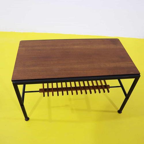 Coffee Table in Metal and Wood with Storage Grid For Sale - Image 4 of 6