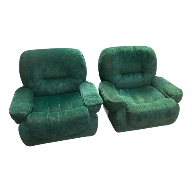Italian Green Velvet Lounge Chairs,1970s, Set of 2 For Sale