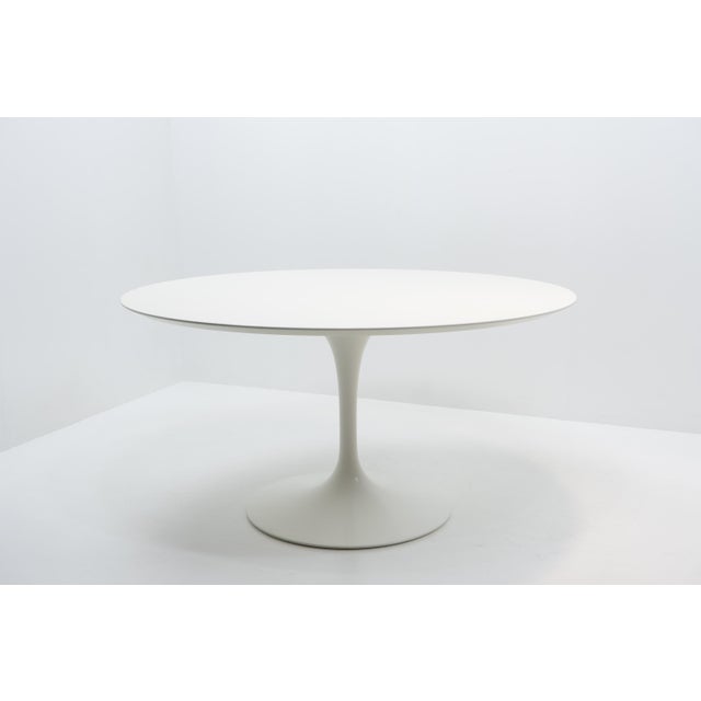 Round Dining Table by Saarinen for Knoll International, 1970s For Sale - Image 10 of 14