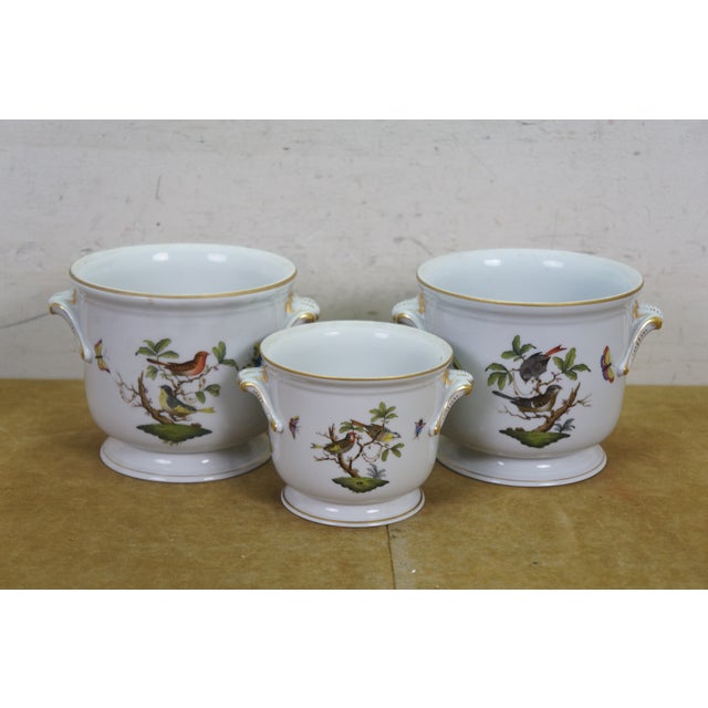 Late 20th Century Herend Hungary Rothschild Bird China Serving Plates Bowls Cachepots - 30 pcs For Sale - Image 16 of 18