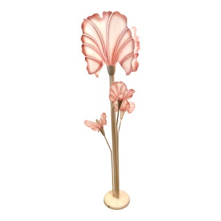 Vintage 1990s Harris Industries Acrylic Hibiscus Floral Floral Lamp For Sale
