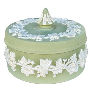Vintage Wedgwood Sage Green Jasperware Neoclassical Lidded Box With Grapevine Relief, Marked For Sale