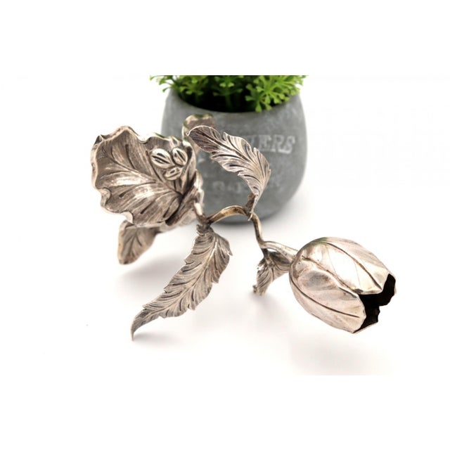Silver Toothpick Holder with Bulb-Shaped Chalice, in Good conditions.