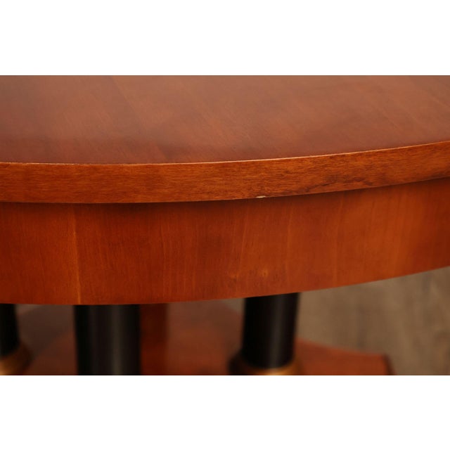 Ethan Allen 'Medallion' Cherry Round Pedestal Dining Table For Sale - Image 10 of 18