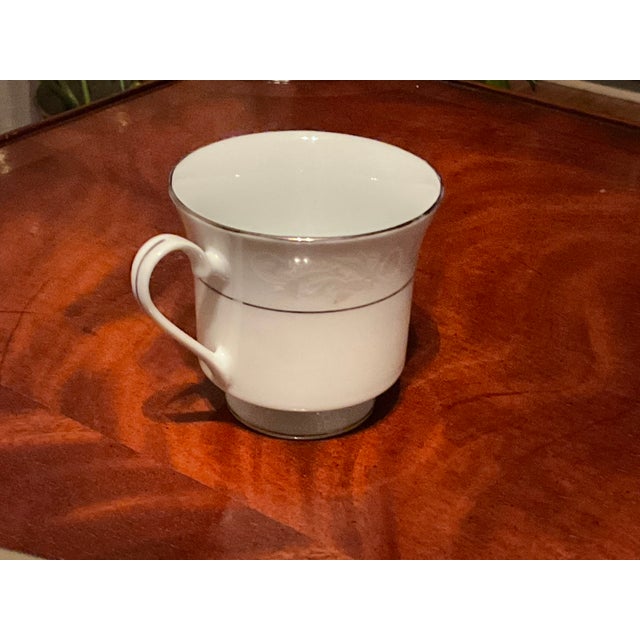 Vintage Crown Ming Fine China Royal Palm - 50 pcs For Sale - Image 12 of 16
