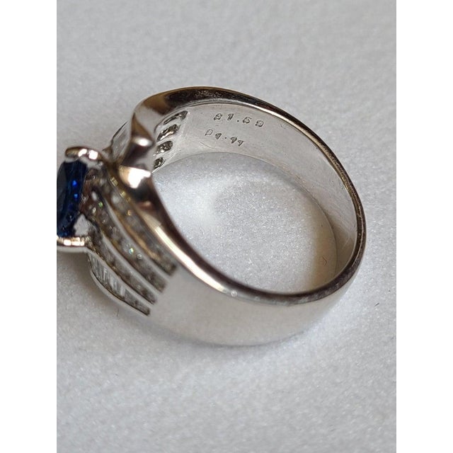 A very gorgeous and beautiful, Blue Sapphire Engagement Ring set in Platinum PT900 and natural Diamonds. The weight of the...