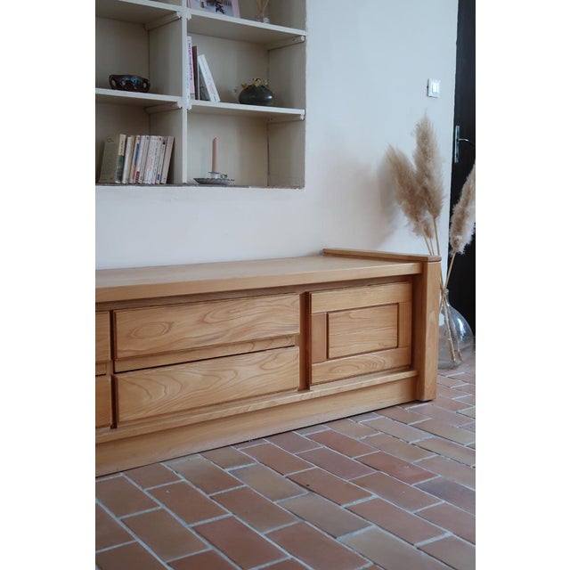 Rustic Long Low Sideboard Bench in Elm by Camif, France, 1970s For Sale - Image 3 of 18