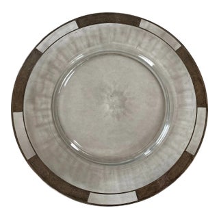 Early 20th Century Neoclassical Etched Glass and Silver Rim Round Serving Platter With Birds and Trees For Sale