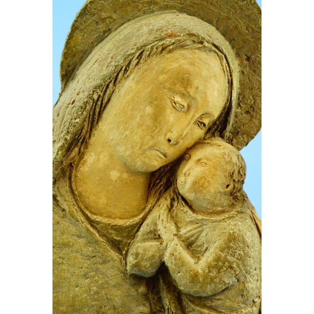 20th Century Terracotta Sculpture of Madonna and Child by Francesco Prosperi, Assisi, Italy For Sale - Image 16 of 18