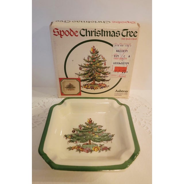 Vintage Spode Christmas Tree Ashtray/Catchall/Trinket Dish Made in England Fine Bone China Holiday Tableware, New-old...