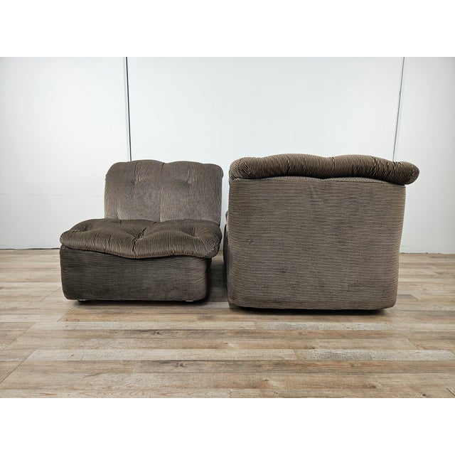 Mid-Century Modern Set of Italian Modular Lounge Chairs in Striped Fabric, 1970s For Sale - Image 3 of 18