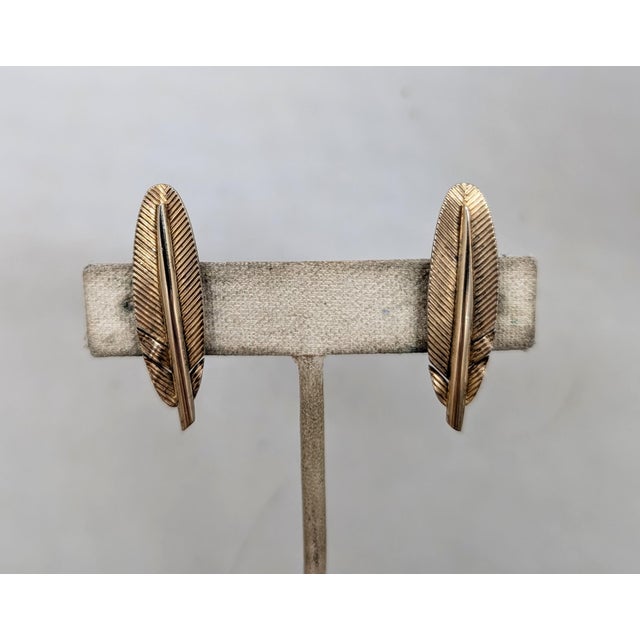 1960s Vintage Signed Napier Goldtone Over Sterling Feather Clip Earrings-2 Pieces For Sale - Image 5 of 8